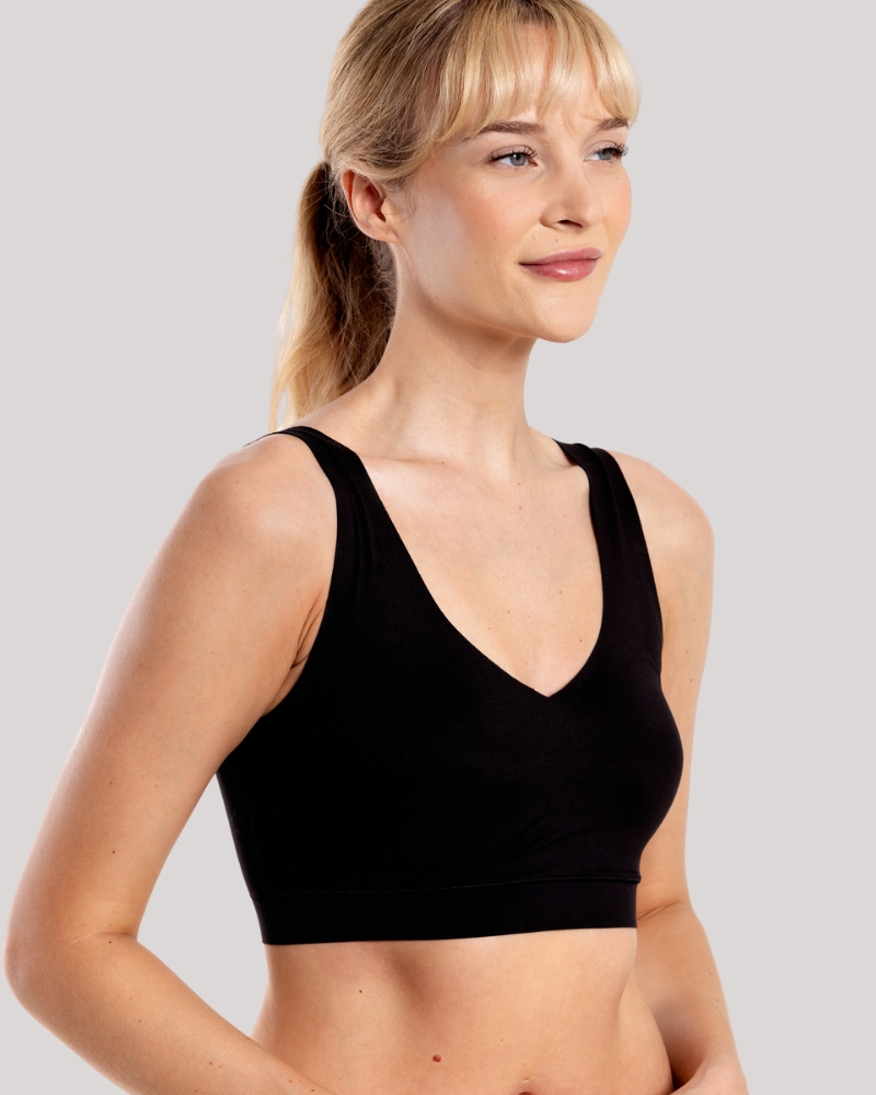 (Black)