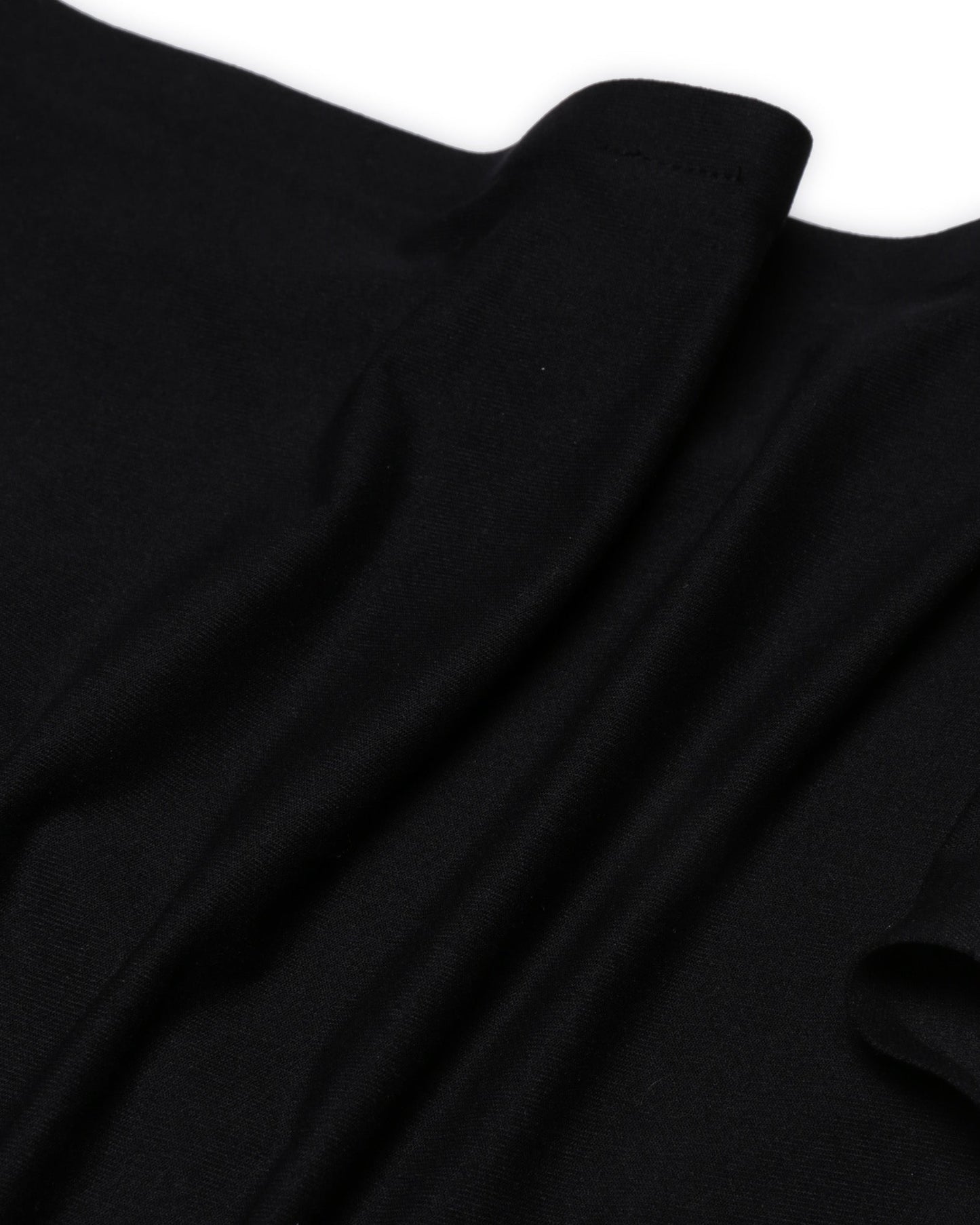 (Black)