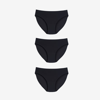 (Black)
