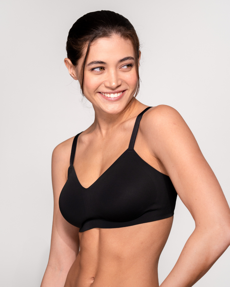(Black)