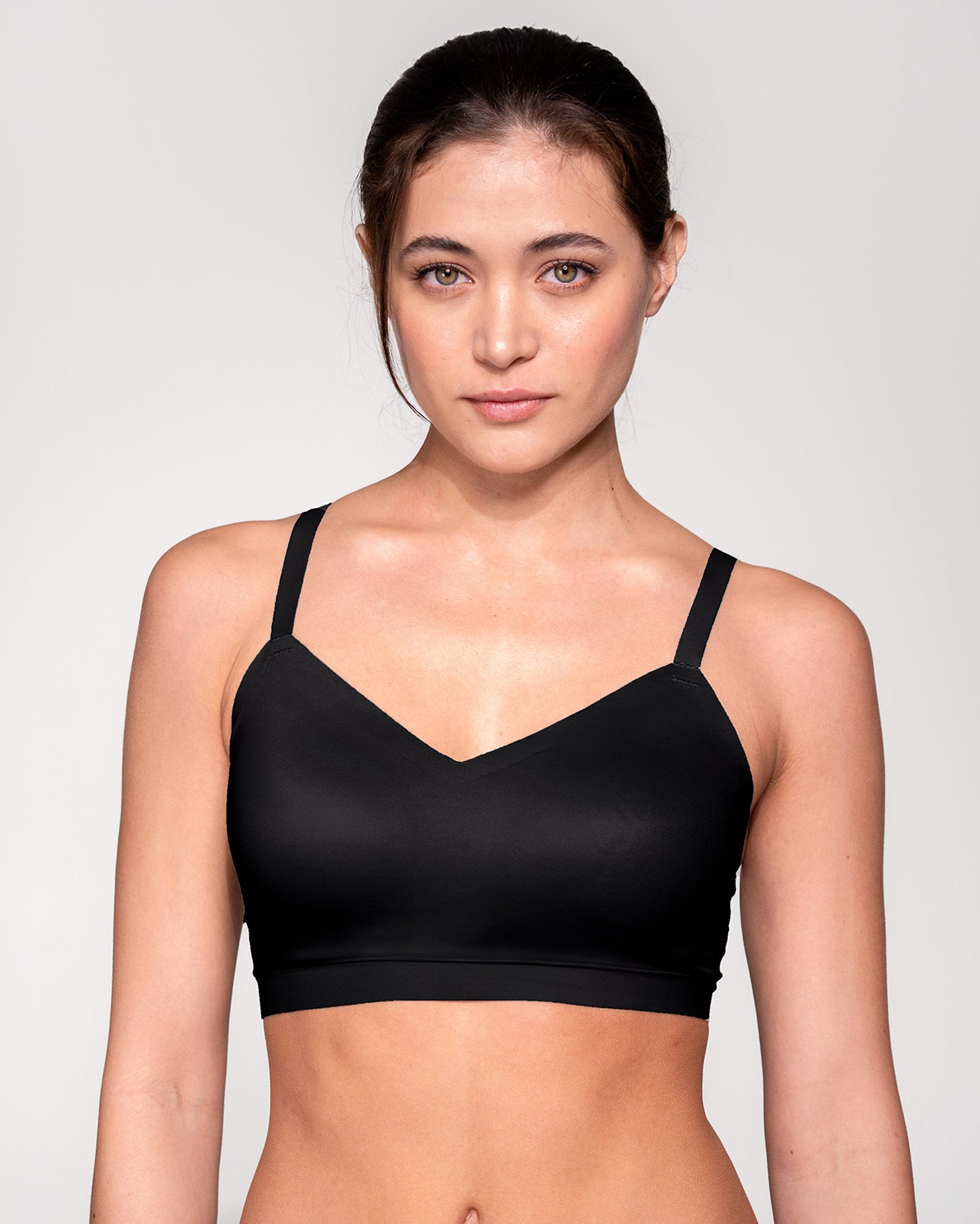 (Black)