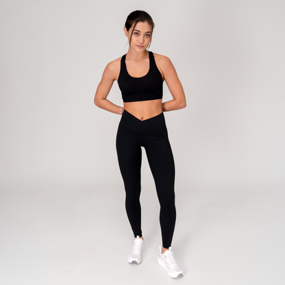 (Black)