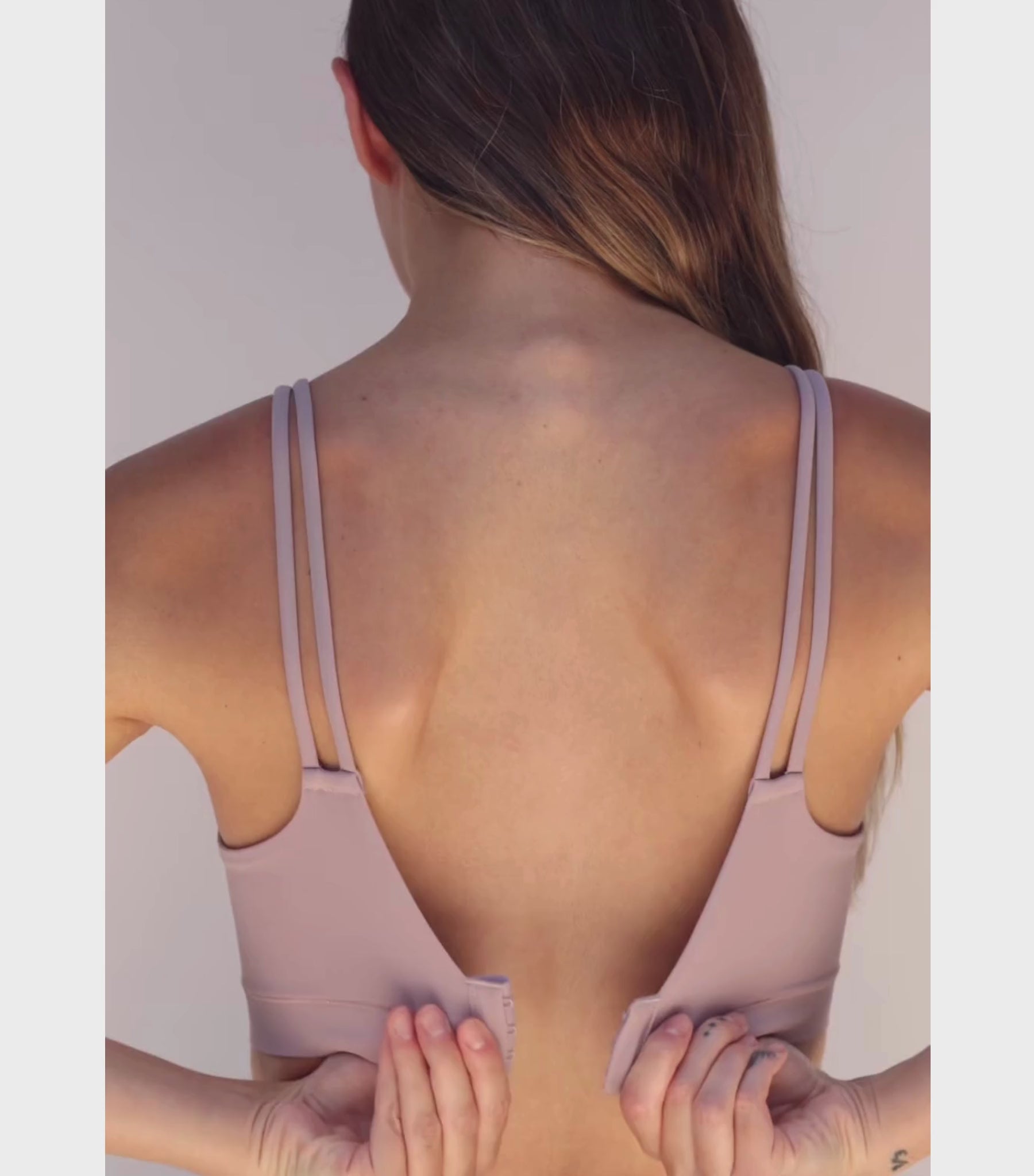 Floatley Cozy Adapt Back Closure Medium Impact Sports Bra